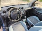 Ford Fiesta 1.3 Ambiente - 23