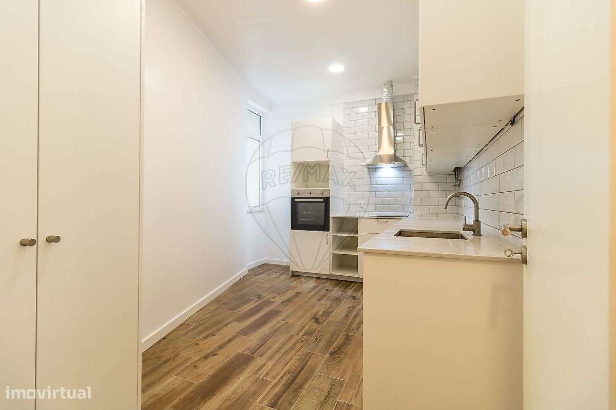 Apartamento T2 para arrendamento - Grande imagem: 2/19