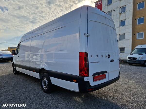 Mercedes-Benz Sprinter 316 CDI L4H2 3 locuri, AC - 7