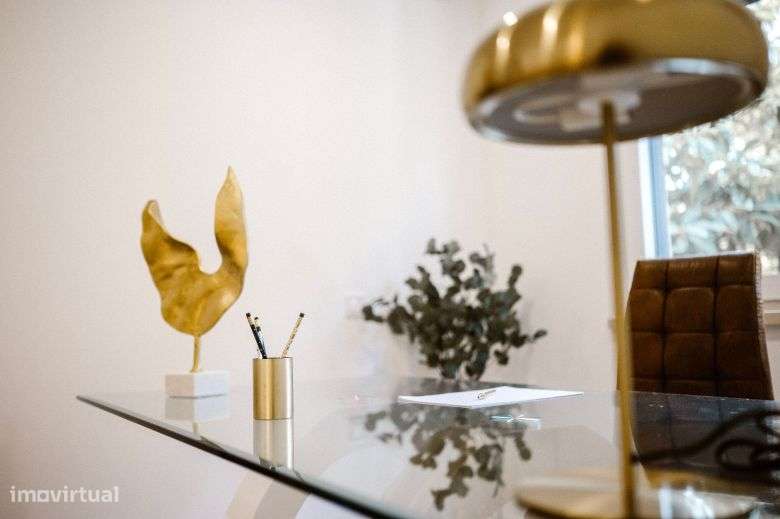 Moradia Independente T4 na Herdade da Aroeira com piscina, garagem a 2-17