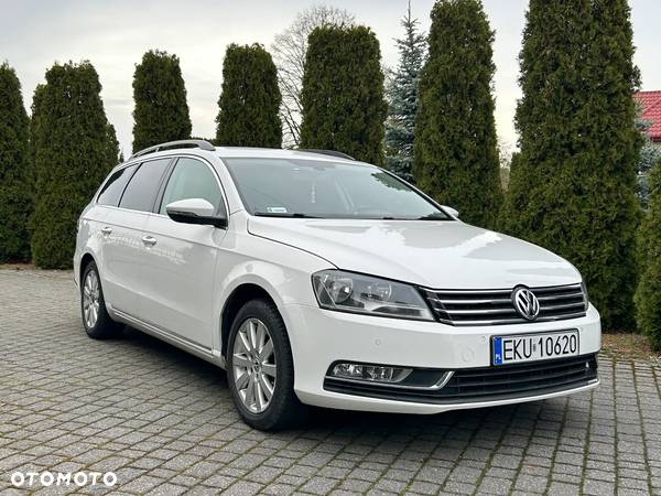 Volkswagen Passat 2.0 TSI Comfortline - 4