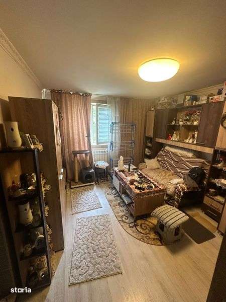 Vand Apartament 2 camere