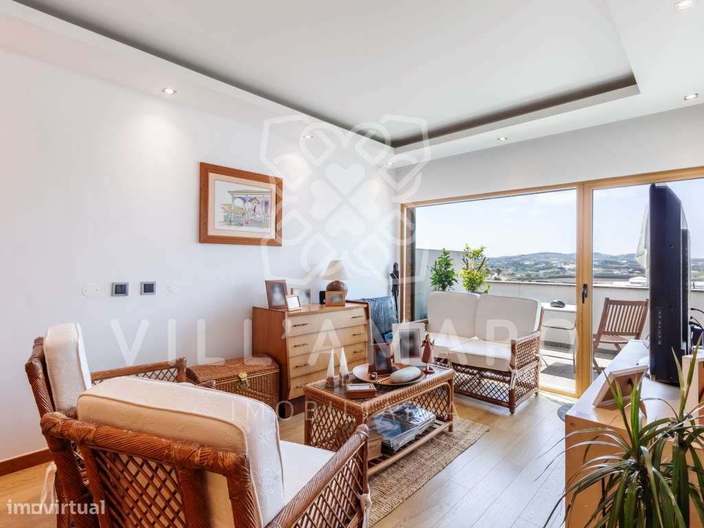 Apartamento T4 Duplex | Condomínio Fechado | São Pedro da Cadeira-40