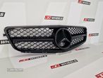 Grelha Mercedes Classe C W204 Look C63 Amg - 2