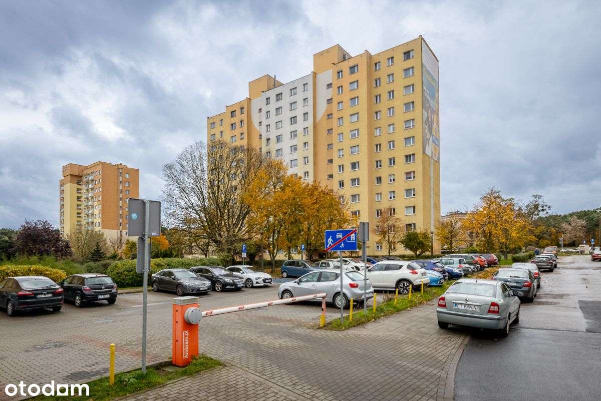Trzypokojowe mieszkanie Osobna Kuchnia Parking-16