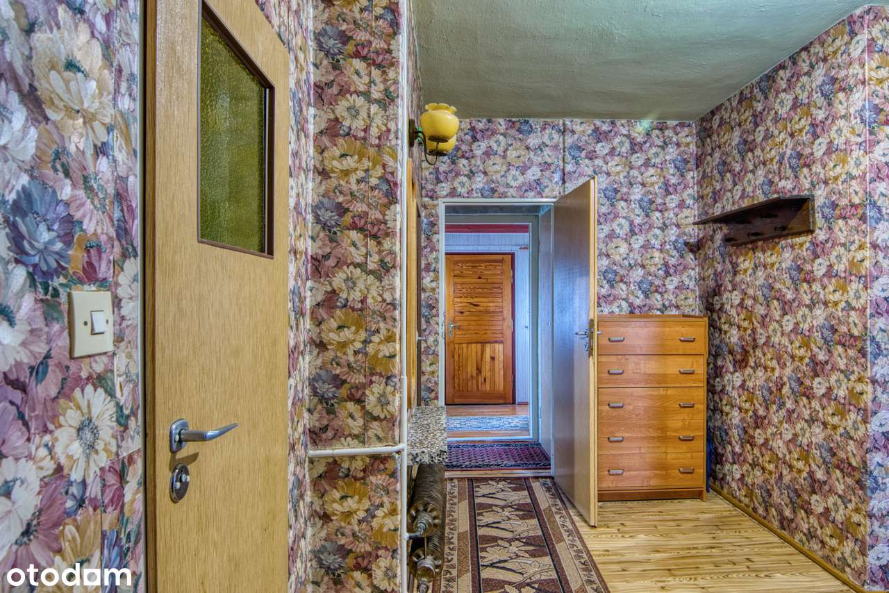 Siedlisko nad rzeką z zabudowaniami – Perkowice-10