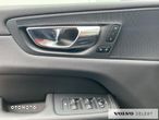 Volvo XC 60 - 21