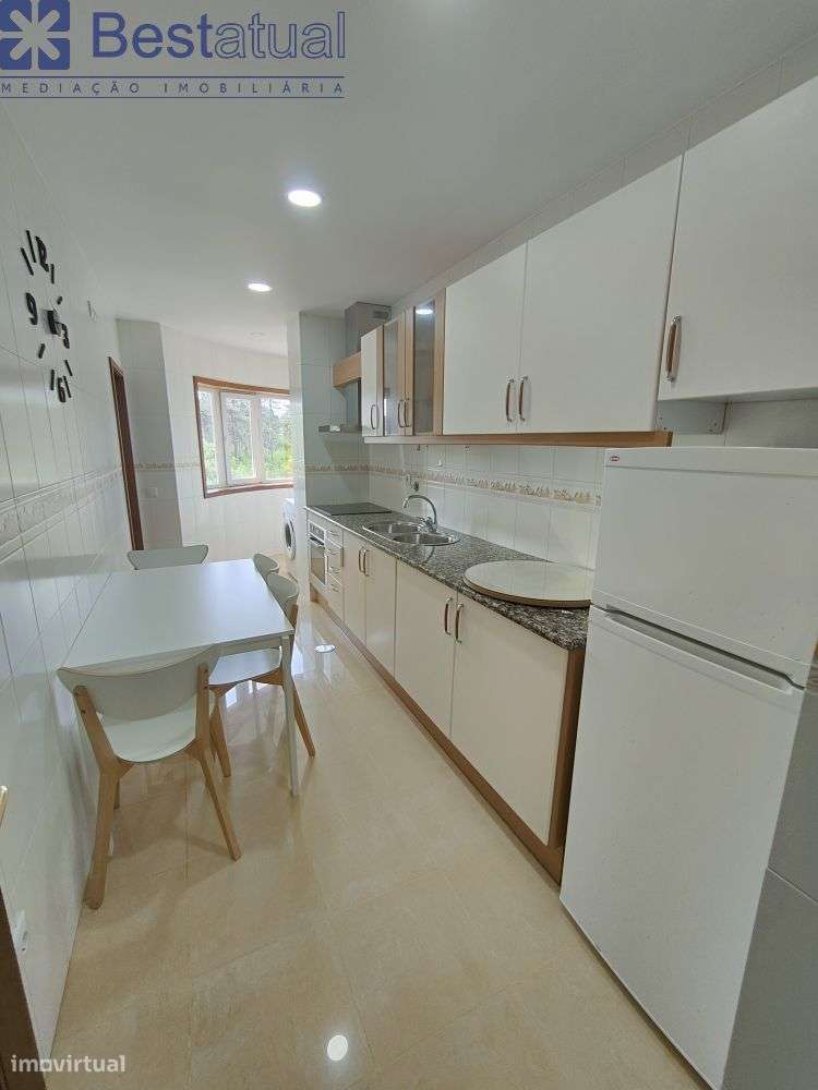 T2 Mobilado/Equipado-Cond. Fechado C/Piscina -Ofir-16