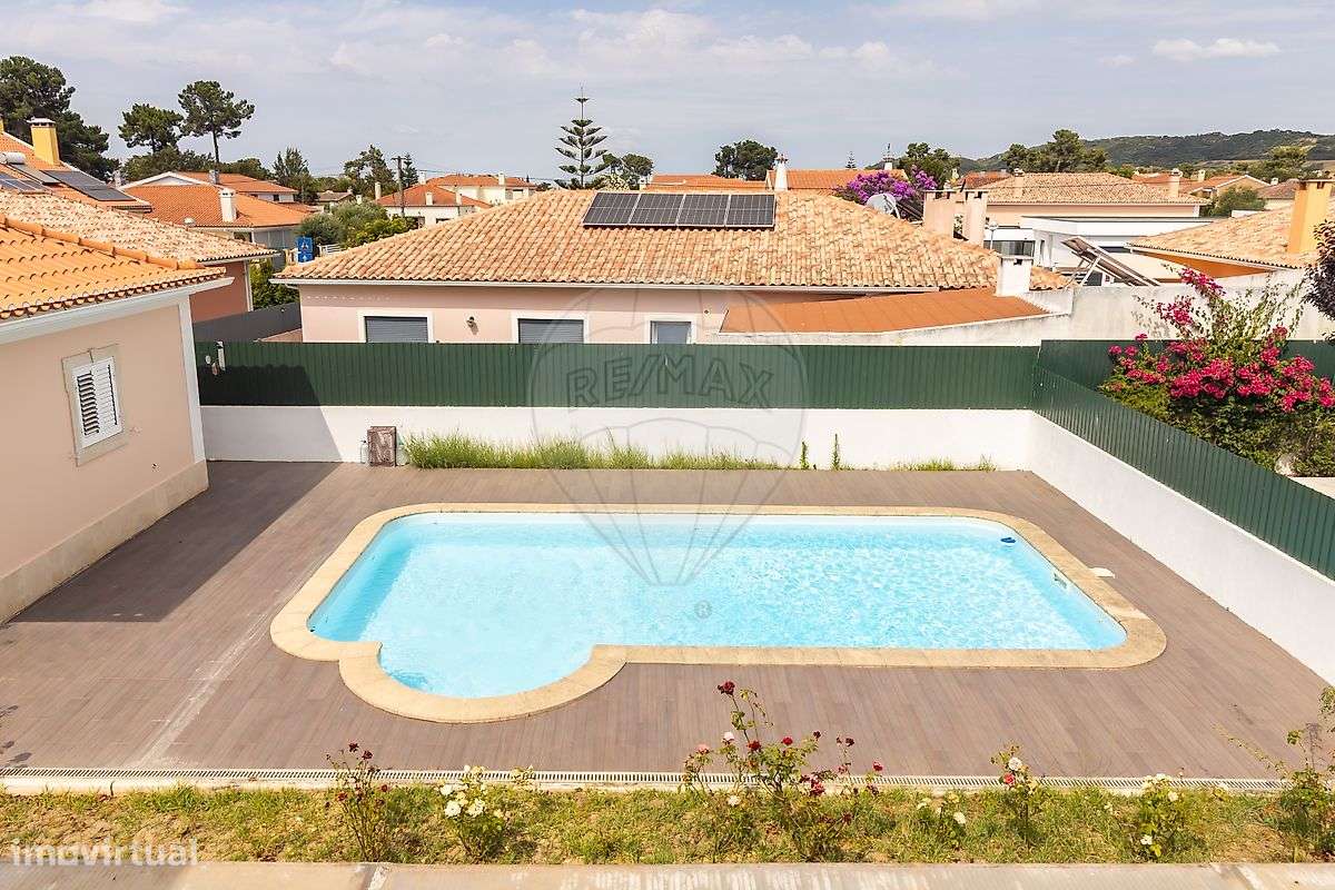 Moradia T4 nas Casas de Azeitão-34