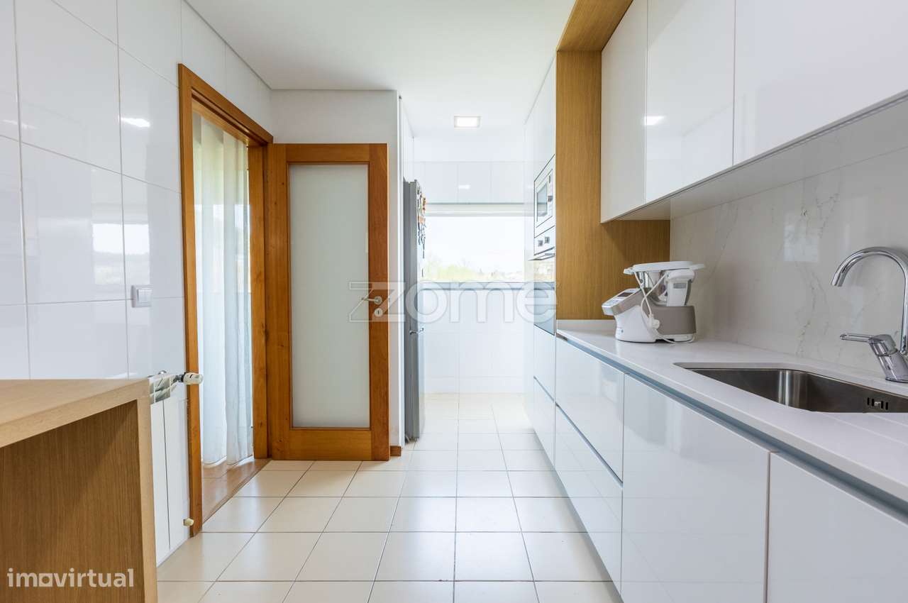 Apartamento T2 localizado em Selho São Jorge, Guimarães - Grande imagem: 4/28