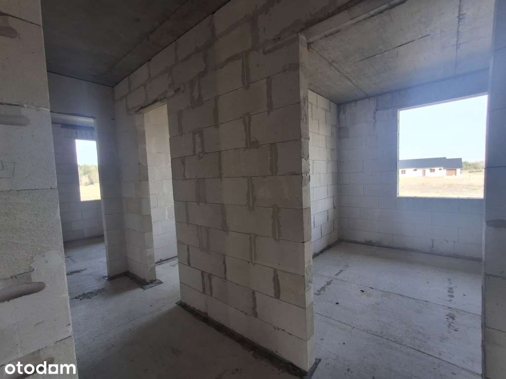 Działka budowlana z domem w stanie surowym-7