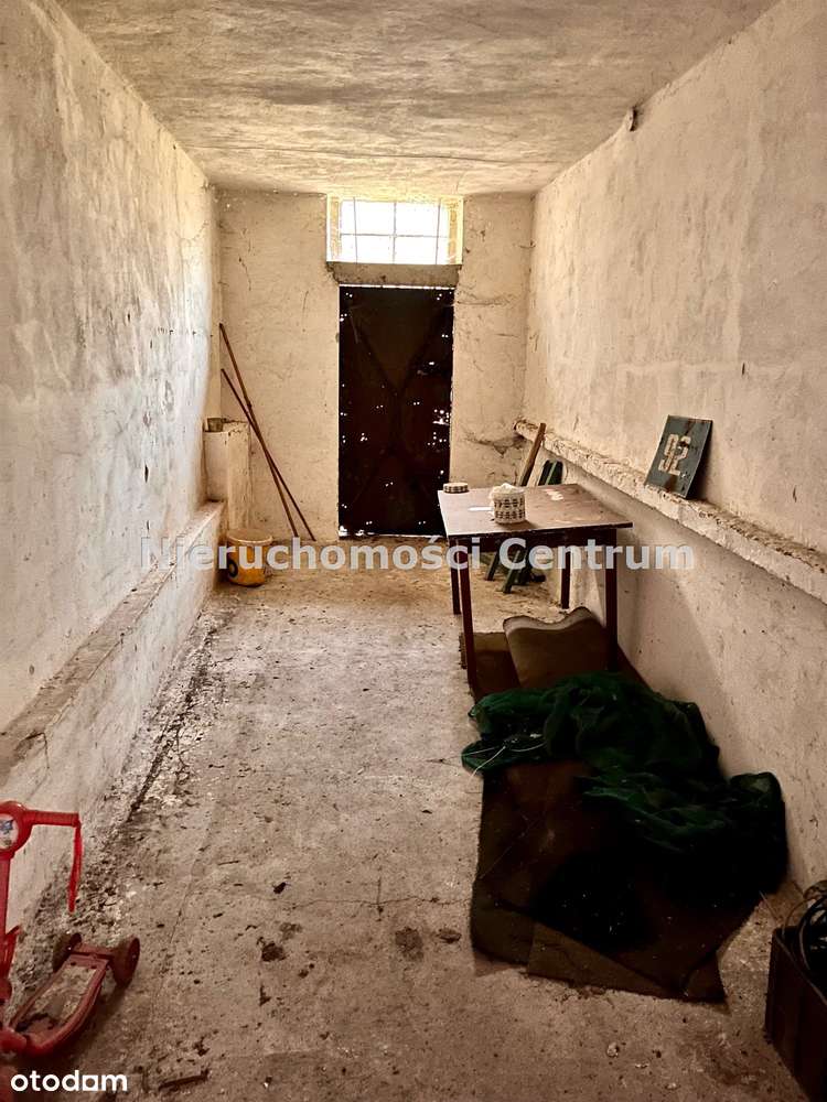 Parter w domu dwurodzinnym z 1870 r. w stylu dworku.-15