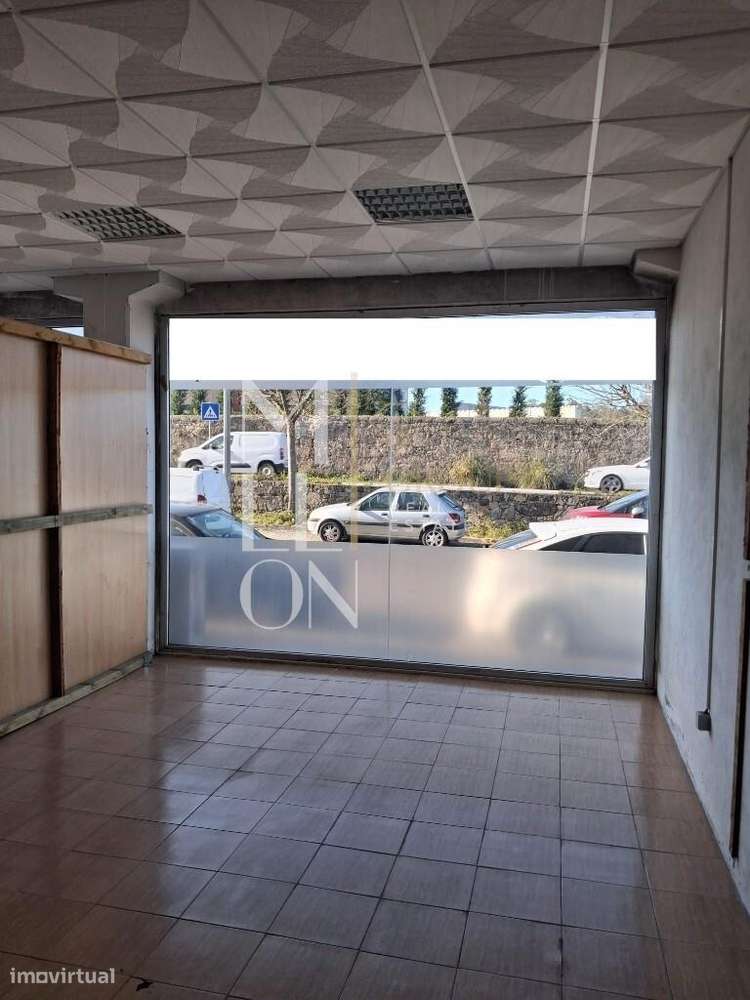 Armazém p/ Venda – Excelente Localização junto à A7 e A28 (Zona Indust - Grande imagem: 3/16