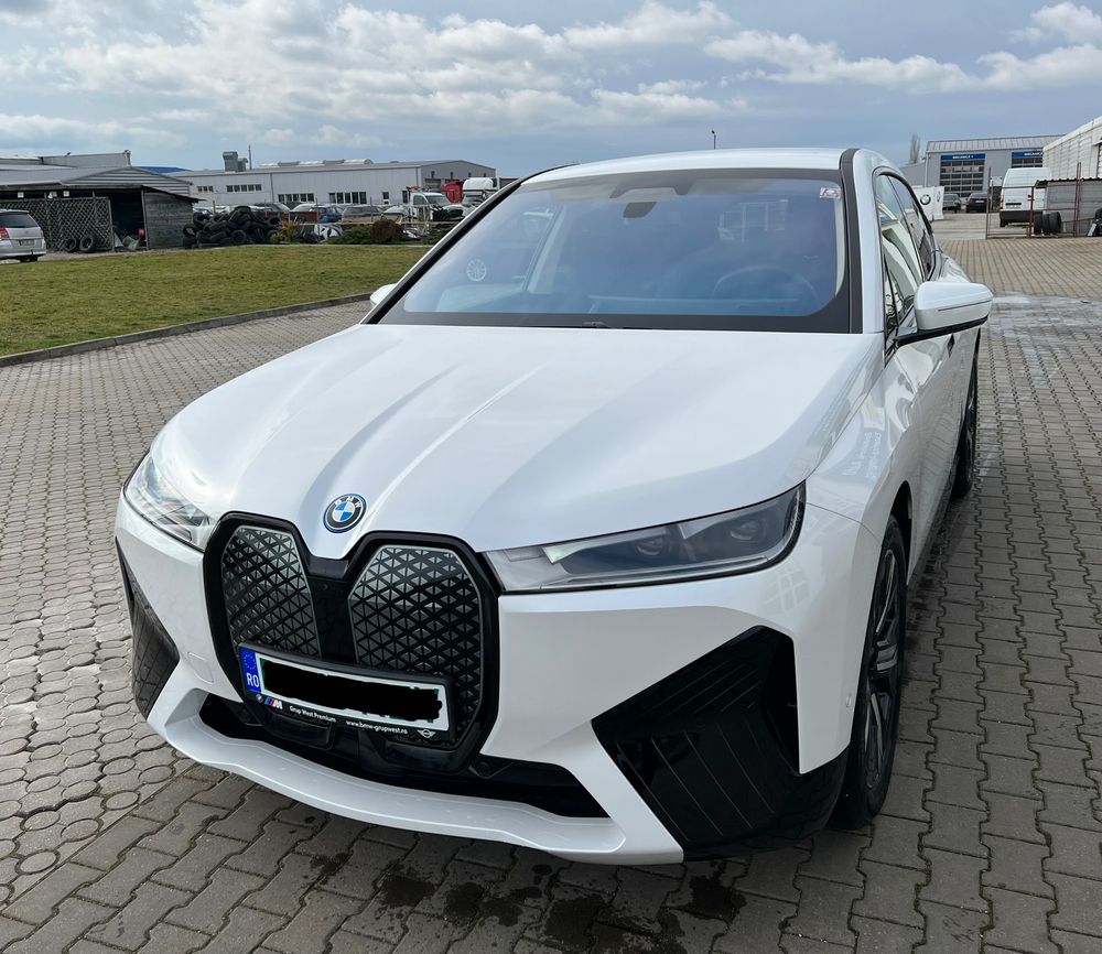 BMW iX xDrive50 2024