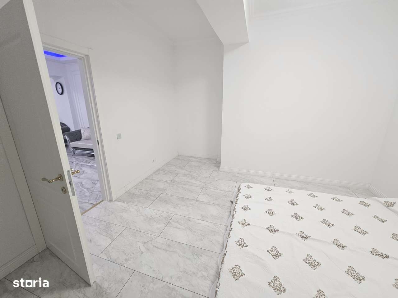 Apartament 3 camere Bucurestii Noi-15