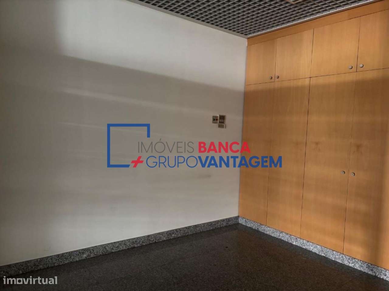 Prédio no Centro de VFX - Grande imagem: 5/15