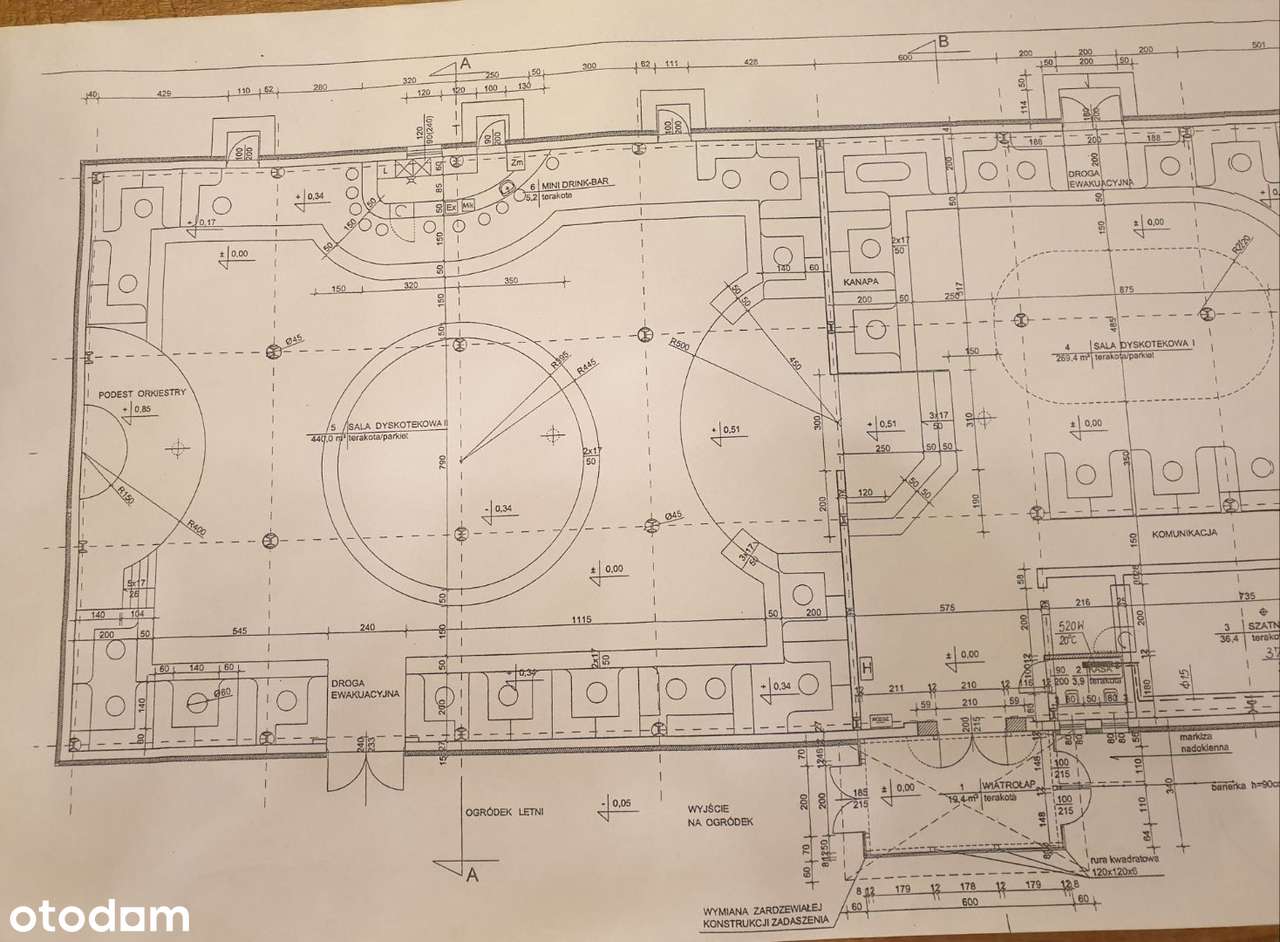 Nieruchomość 1,95 ha.Hala magazynowo -produkcyjna z parkingiem dla TIR-6