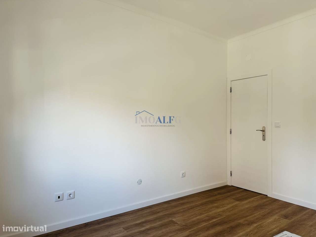 Apartamento T3 remodelado na Avenida do Bocage - Barreiro-19