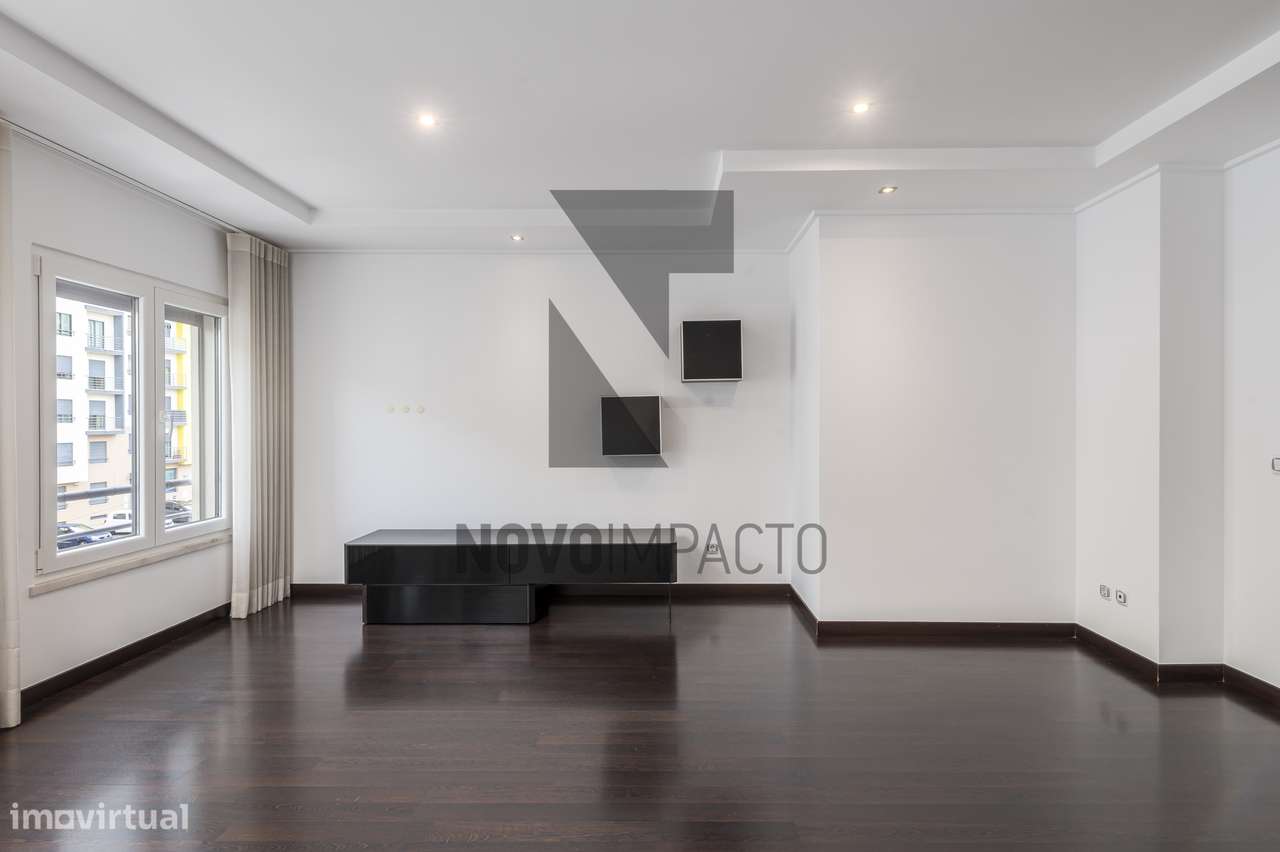 Montijo - Apartamento T3 parqueamento e arrecadação-8