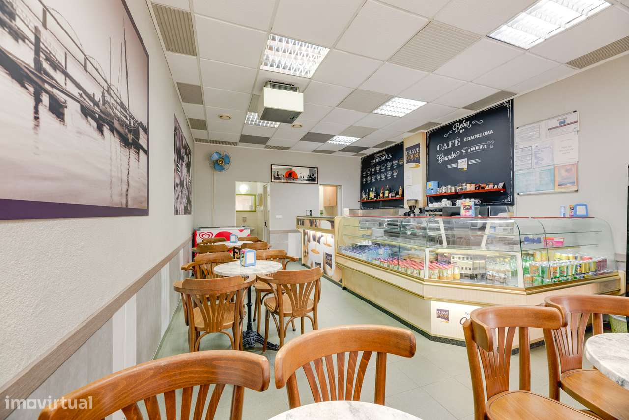 ESPAÇO- COMERCIAL | CAFÉ | VILA FRANCA DE XIRA-6