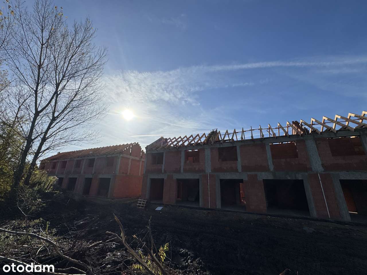 Nowoczesny kompaktowy dom na granicy Wrocławia-18