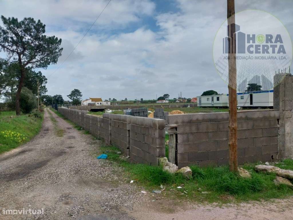 Terreno na Quinta do Anjo!-6