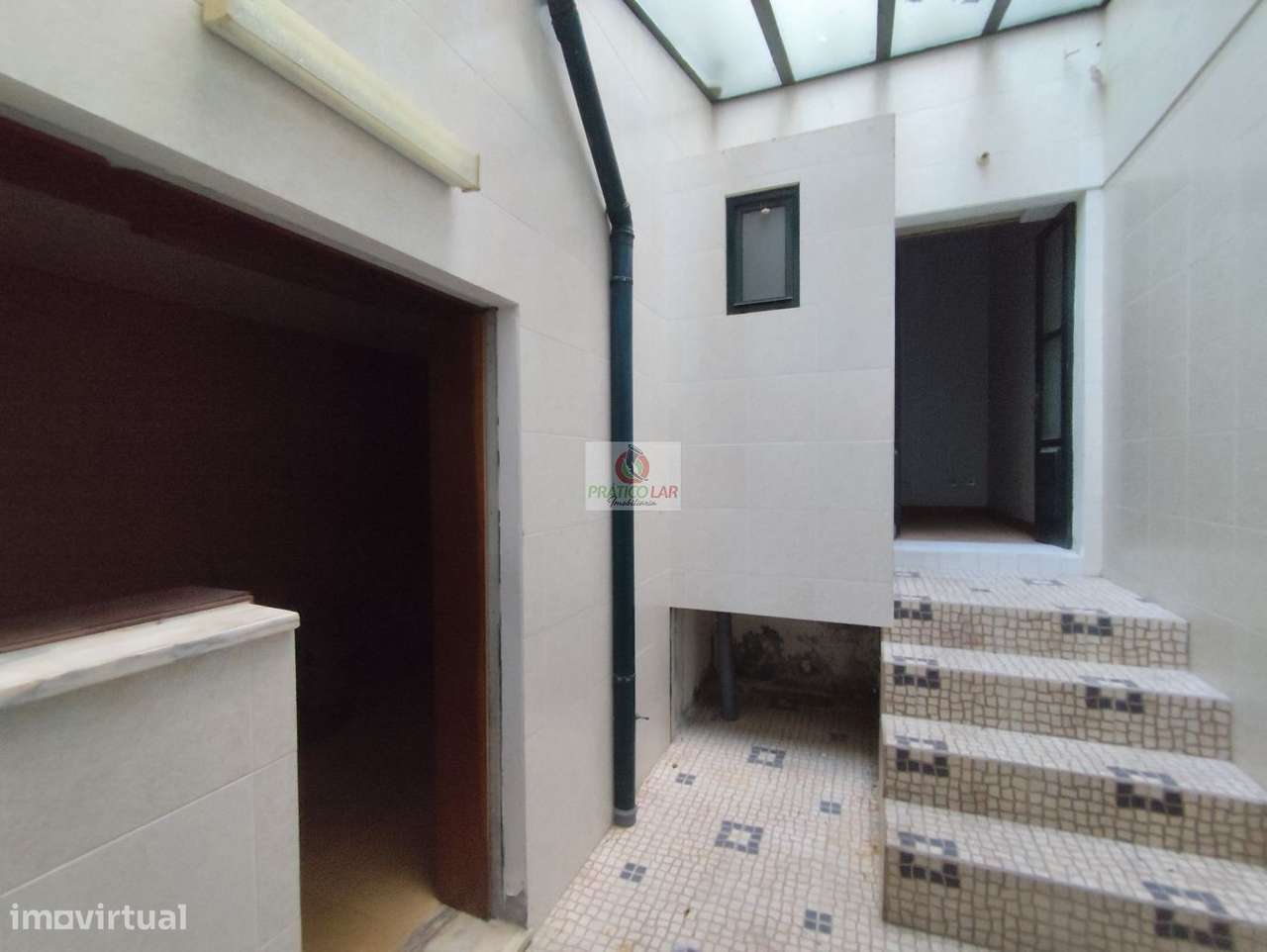 Moradia para restauro no centro na Zona Histórica de Vera Cruz-29