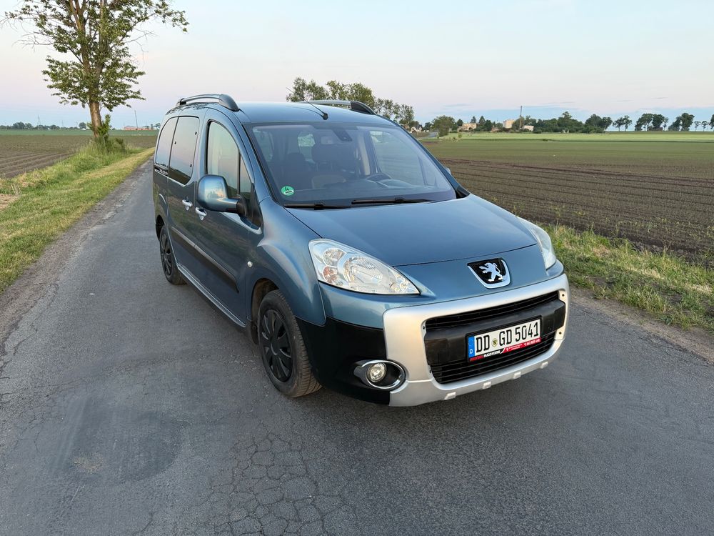 Peugeot Partner II HDi FAP 110 Family 2009