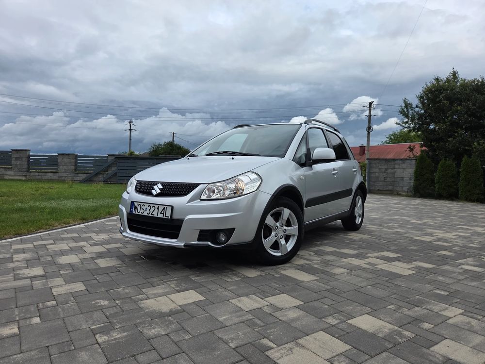 Suzuki SX4 I (2006-2013) 1.6 VVT Streetline 4x2 Club 2009