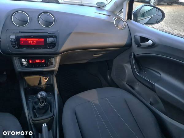 Seat Ibiza SC 1.4 16V Sport - 30