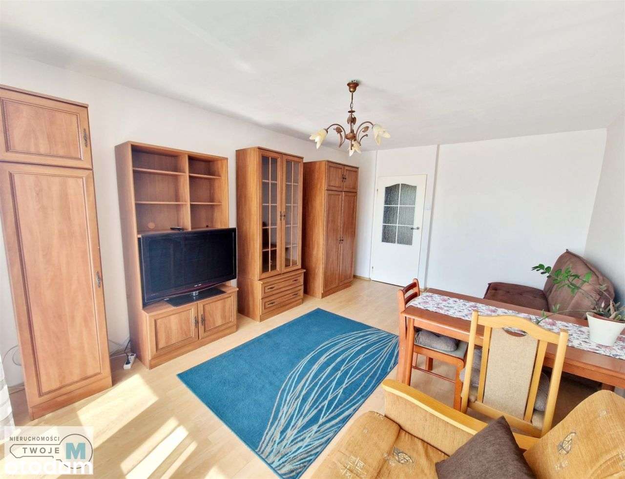 2 pokojowe mieszkanie z balkonem - Os. Bocianek - Pełny obrazek: 4/14