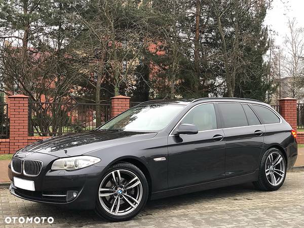 BMW Seria 5 520d Touring Modern Line - 3