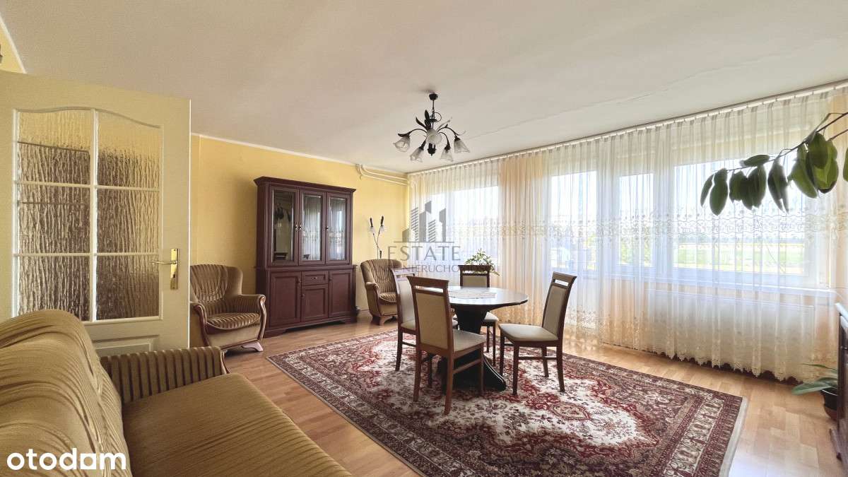 Dom, 5 pokoi, 2 łazienki, balkon, ogród, garaż-1