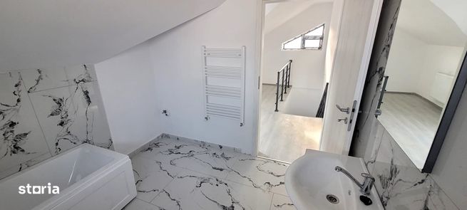 Vila/Casa individuala4 camere/Com.Berceni-18