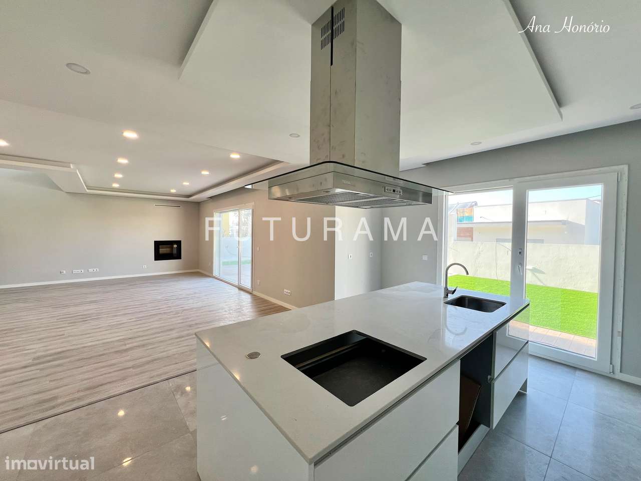 MORADIA ENTRE CAMPO E O MAR T4 + 1 - Azeitão-24