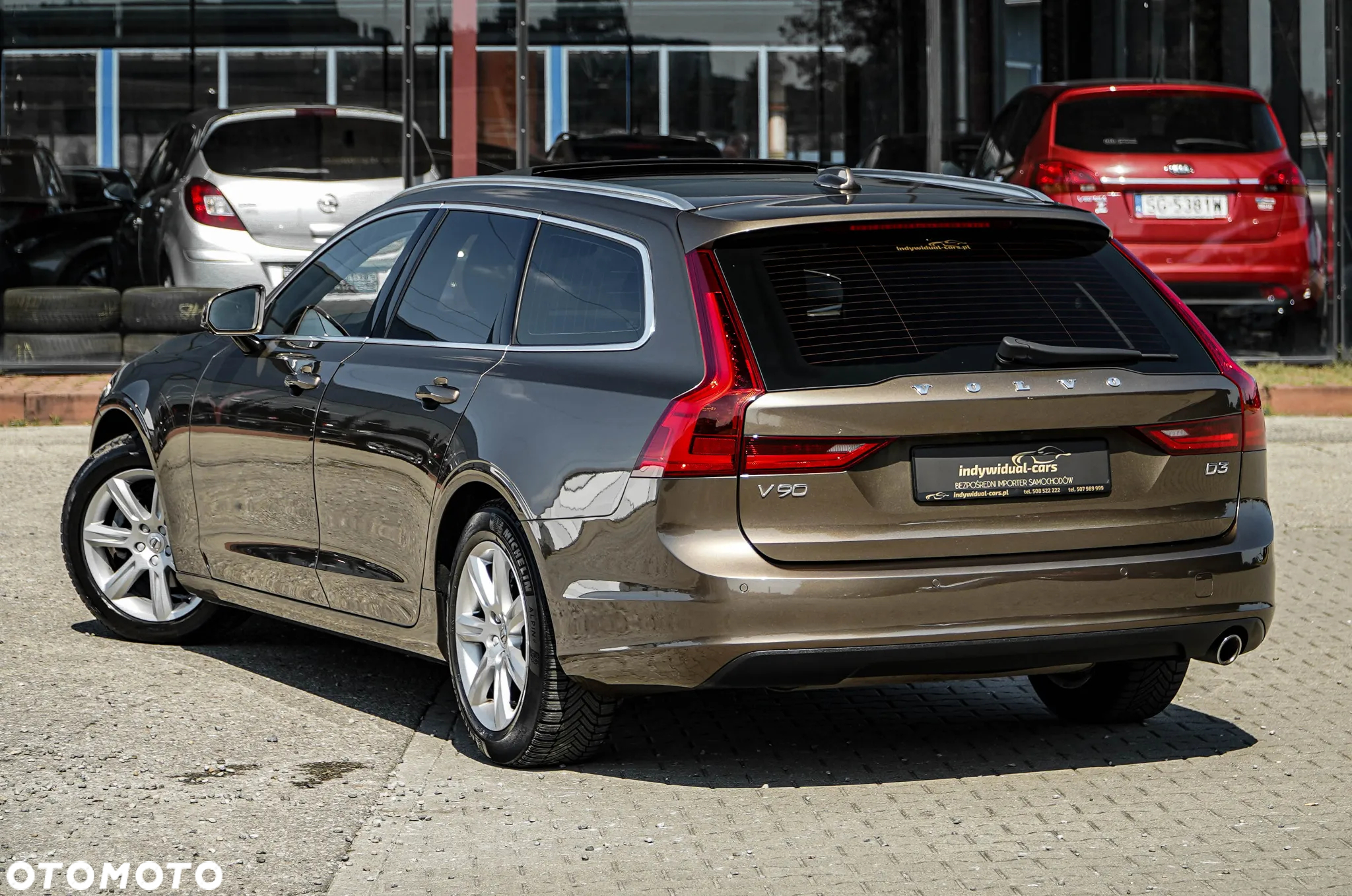 Volvo V90 D3 Momentum Pro - 5