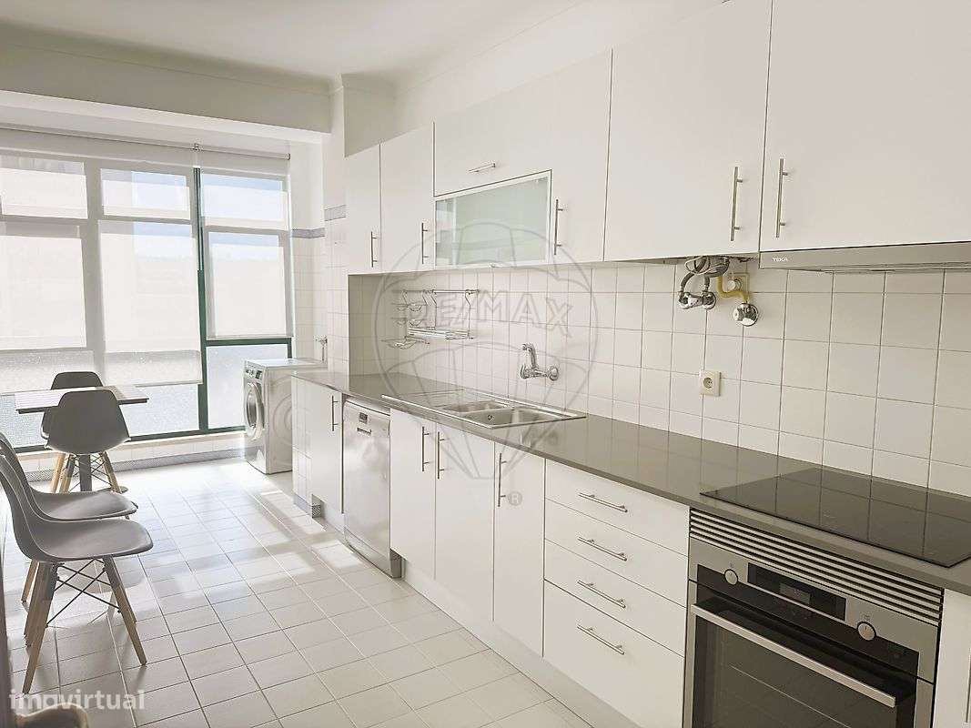 Apartamento T1 para arrendamento - Grande imagem: 2/9