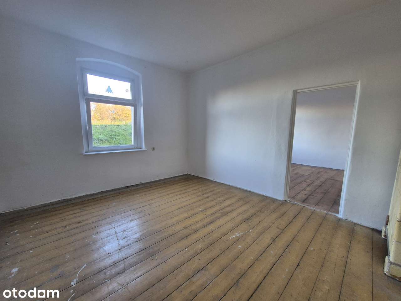 Jasny lokal na parterze, Jarocin, ul. Wojska Polskiego, 2 pokoje!-3