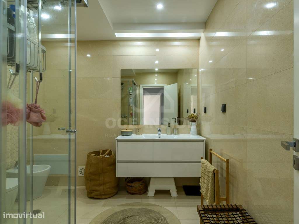 Penthouse T3 com terraço - Oeiras-34