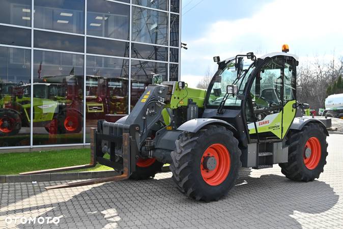 Claas SCORPION 635 VP Stage IV - 4