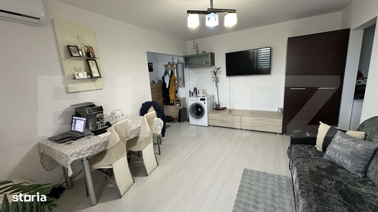 Apartament cu 2 camere, 53 mp, semidecomandat, zona Rogerius - Imagine principală: 2/8