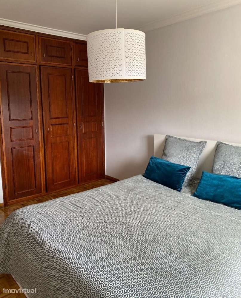 Apartamento T1 para venda em Mem Martins-4