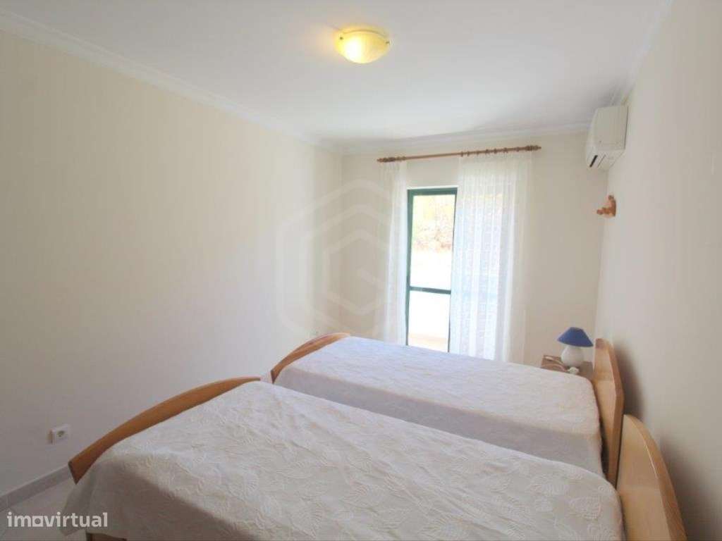 Apartamento T2, para arrendamento anual, próximo da praia em Albufe... - Grande imagem: 3/16