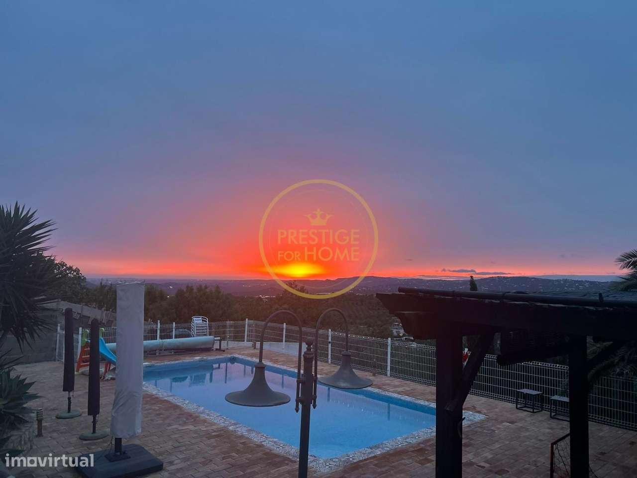 Moradia T3 com piscina, vistas panorãmicas para a cidade, serra e mar - Grande imagem: 2/19