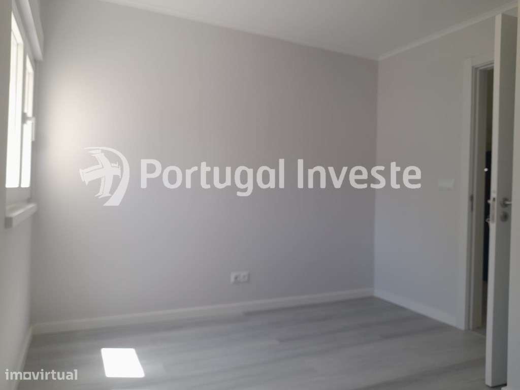 Apartamento T3 totalmente remodelado e equipado - Laranjeiro-13