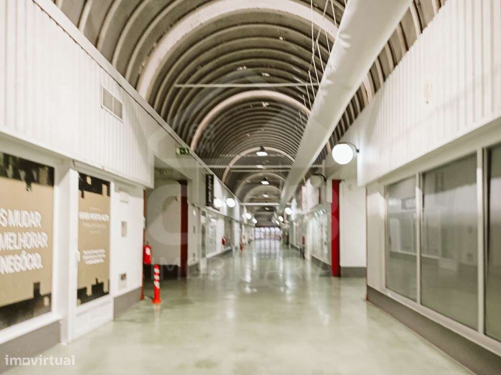 Loja Hiper Porto Alto Professional Business - Grande imagem: 4/17