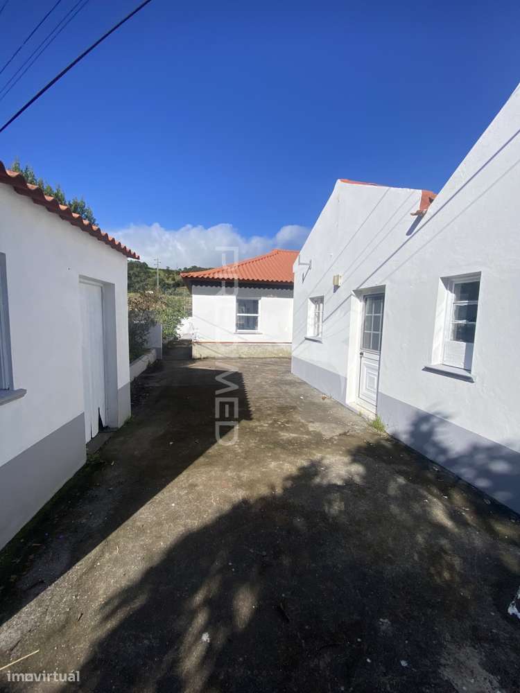 Moradia T3 com terreno e potencial de rentabilidade - Grande imagem: 4/32