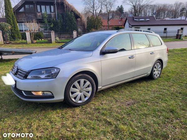 Volkswagen Passat 1.6 TDI Business Line - 1