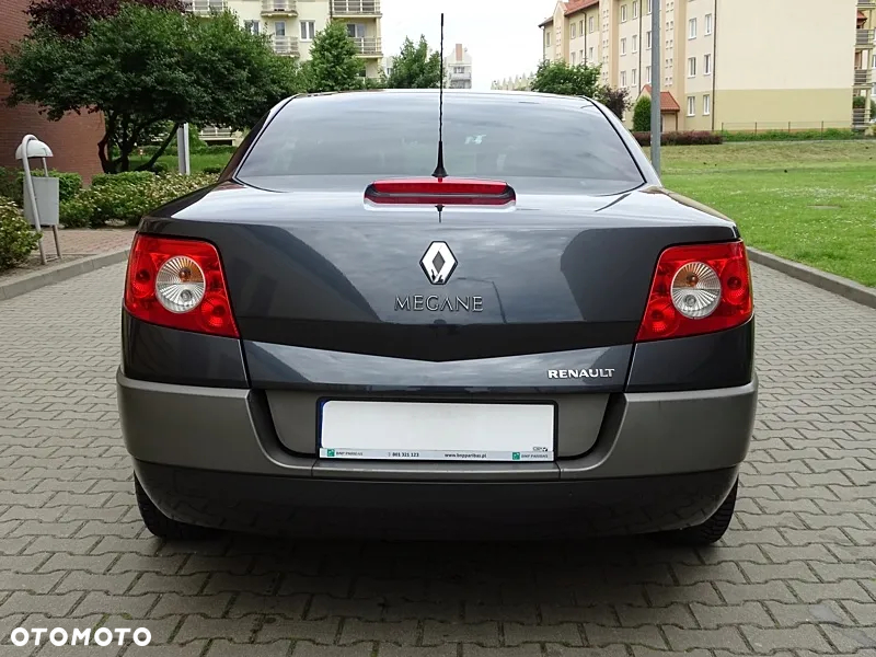 Renault Megane 1.6 Avantage - 12