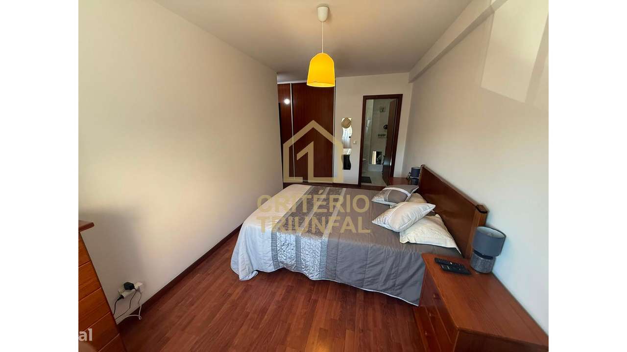Apartamento T2 em Gandra, Paredes-7